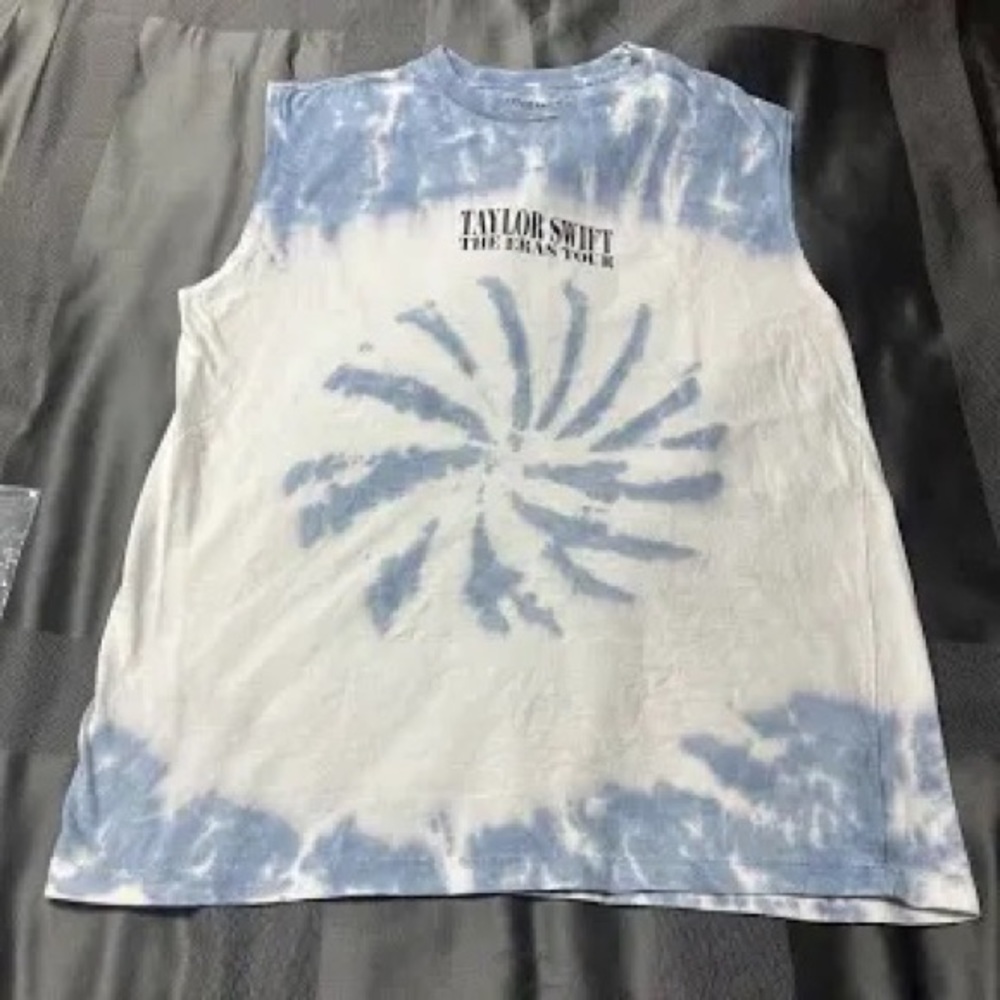 NEW OFFICIAL TAYLOR SWIFT TANK